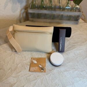 Fitglow Beauty Night Lip Serum 10gm Treatment Set w/bag